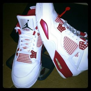 Jordan 4's white ,red, and black '89 Alternates
